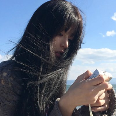 夹缝中活着，小春